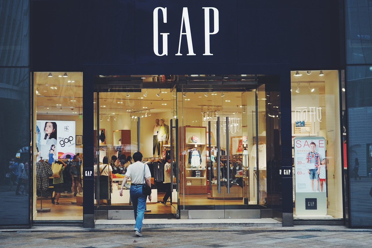 Gap-retail-ecommerce-marketing